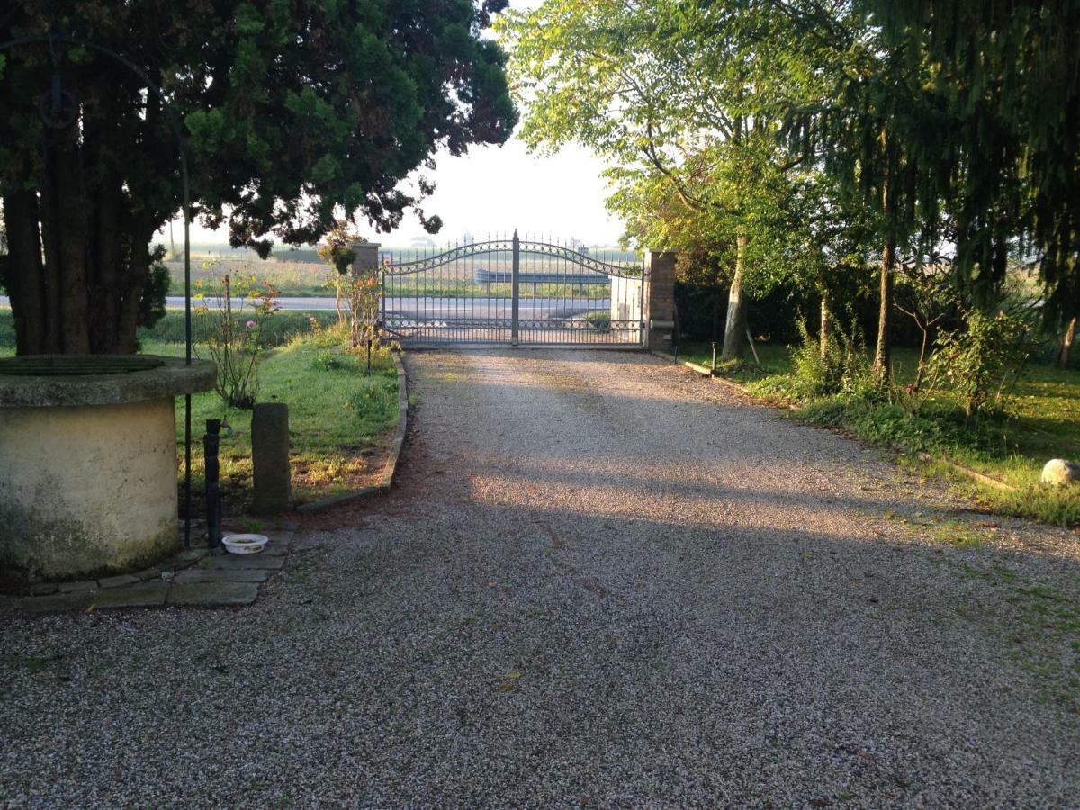 Borgo Tarapino Hotel Ferrara Kültér fotó